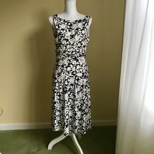 Chaps Shirred Waist Dress Size M Black & White